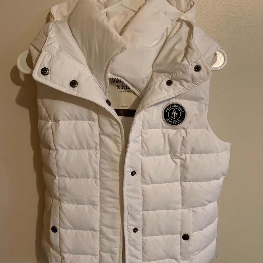 A&F puffer vest